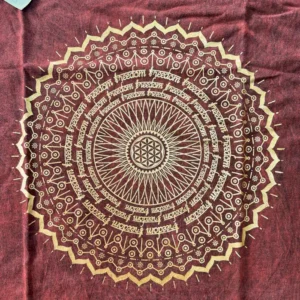 Czerwony T-Shirt z Efektem Sprania - Mandala - M