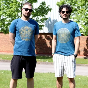Niebieski T-Shirt z Efektem Sprania - Mandala - M